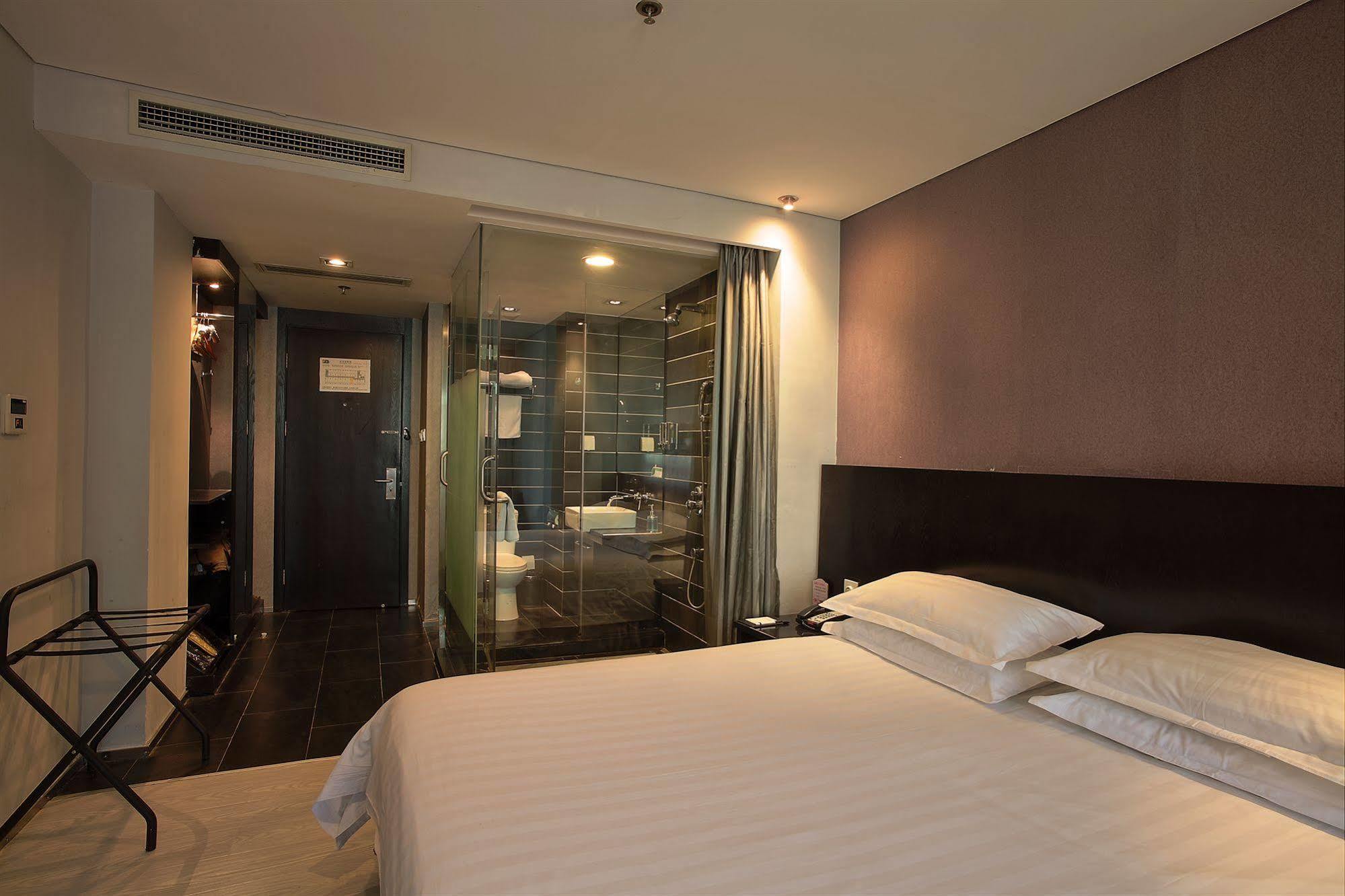 Fx Hotel Xujiahui - Shanghai Stadium Branch Εξωτερικό φωτογραφία